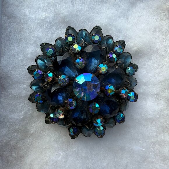 1960s Set Stone Margarita or Marguerite rhinestone pin brooch - Picture 1 of 2